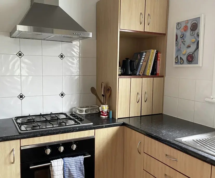 2 Rooms for Rent in Gordon Park, Brisbane 150200...