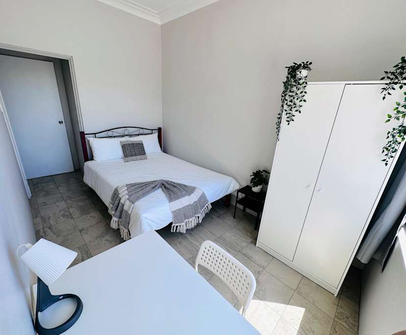 $330, Flatshare, 4 bathrooms, Enfield NSW 2134