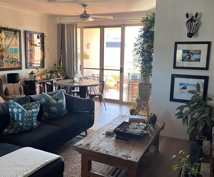 Furnished room with own bathroom