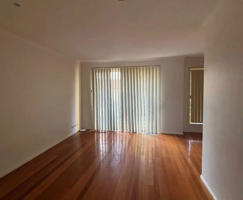 Room in a share house