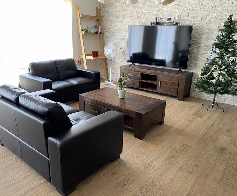 $300, Share-house, 4 bathrooms, Singleton WA 6175