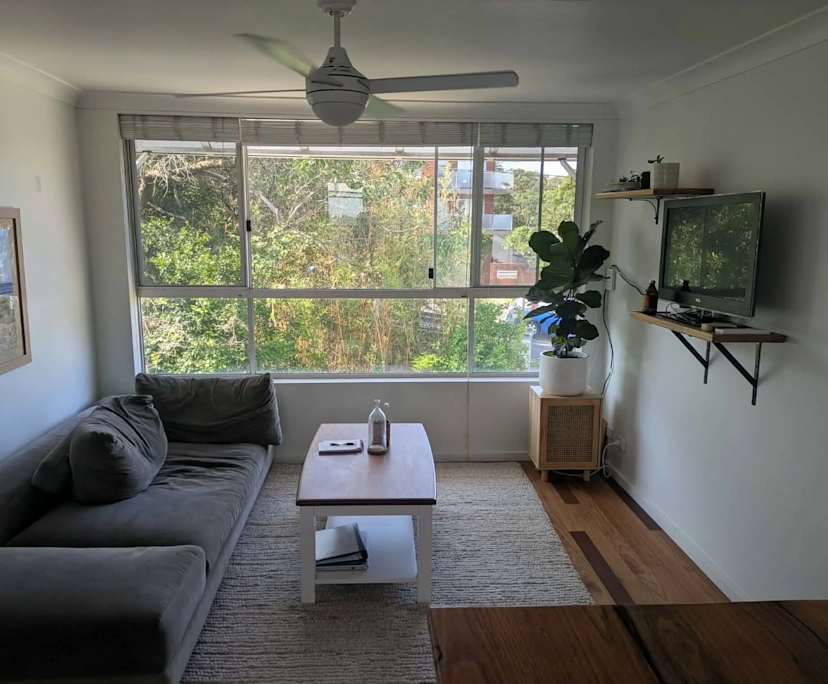 $325, Flatshare, 2 bathrooms, Brookvale NSW 2100