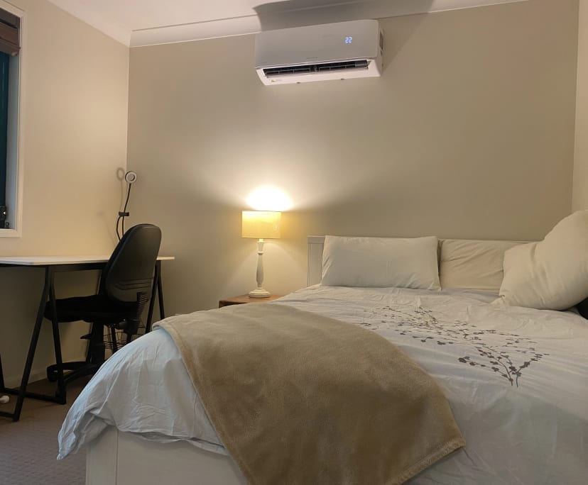 Furnished room in a share house