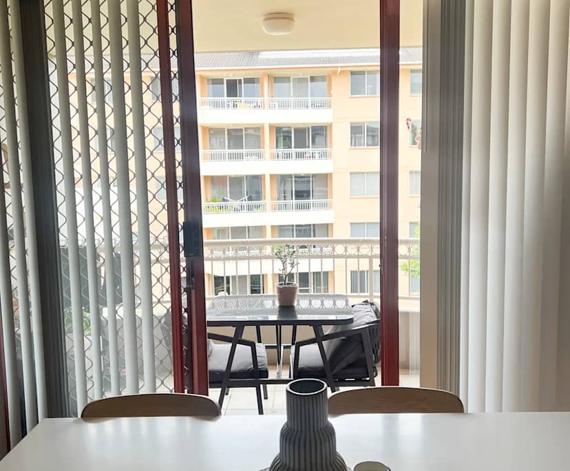 $850, Whole-property, 2 bathrooms, Rosebery NSW 2018