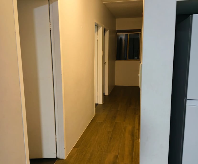 Room in a share house