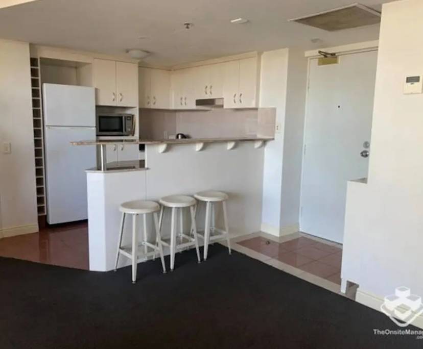 Furnished room with own bathroom