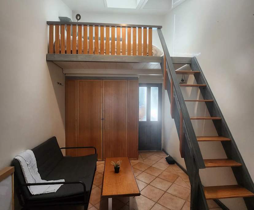 Furnished room with own bathroom