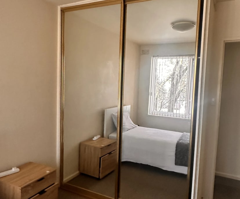 Furnished room in a flatshare
