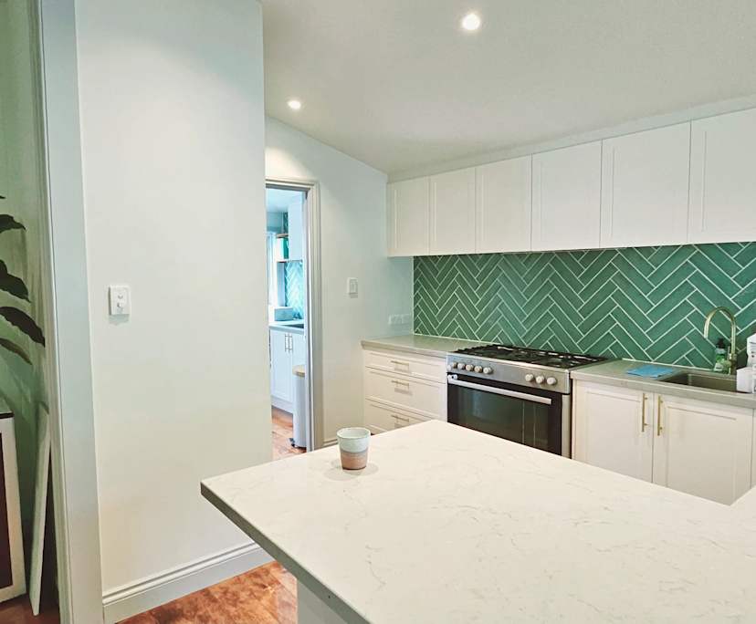 Room in a share house