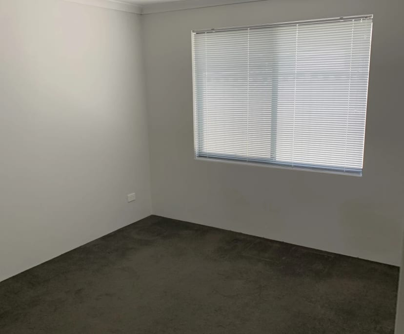 Unfurnished room in a share house