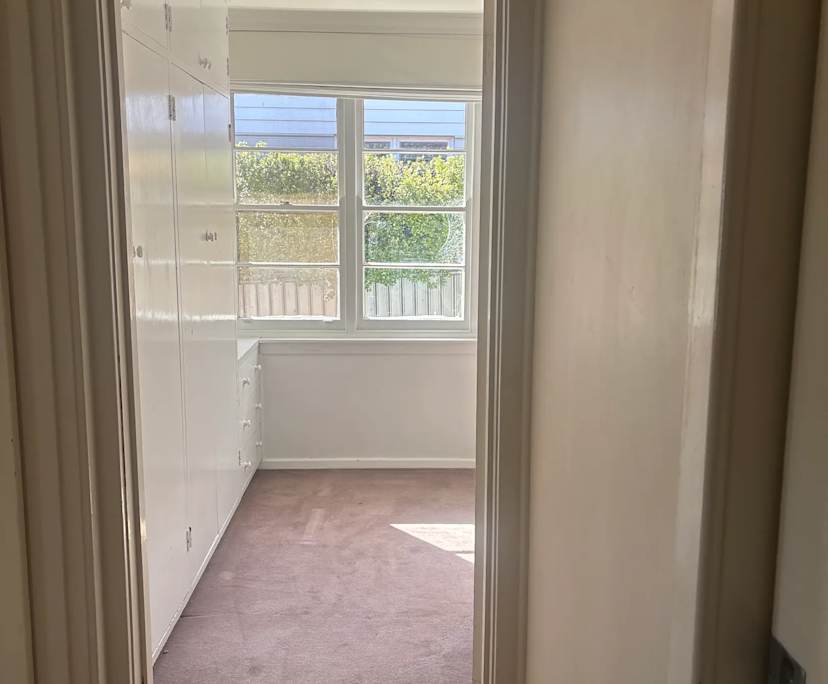 Unfurnished room with own bathroom