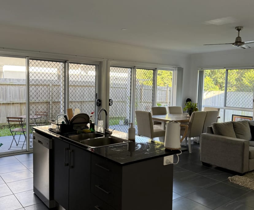 $200, Share-house, 4 bathrooms, Manly West QLD 4179