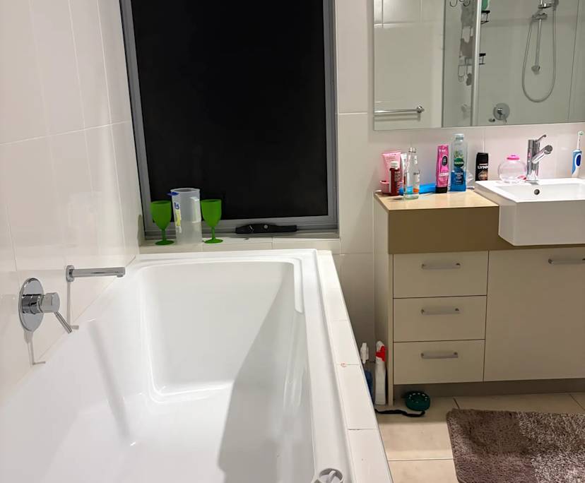 $250, Share-house, 3 bathrooms, Nudgee QLD 4014