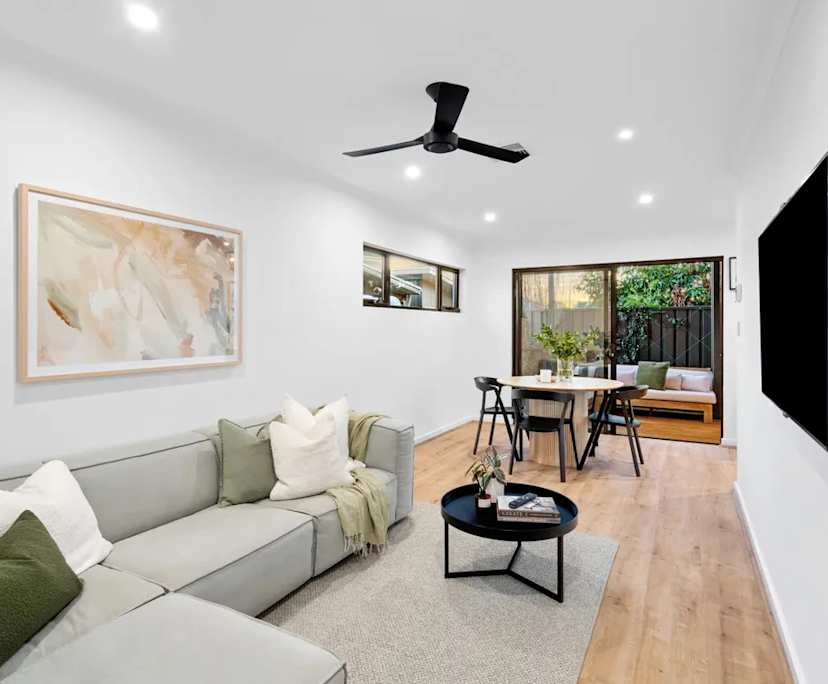 Unfurnished room in a share house