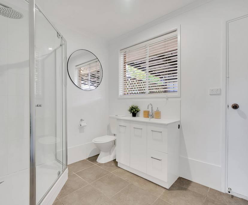 $390, Share-house, 5 bathrooms, Battery Hill QLD 4551