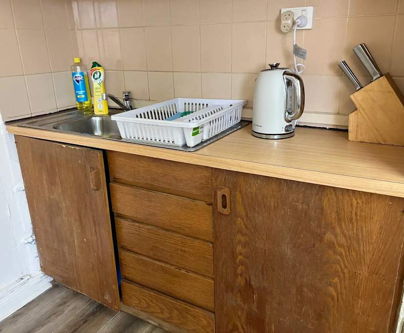 $300, Share-house, 3 bathrooms, Carnegie VIC 3163