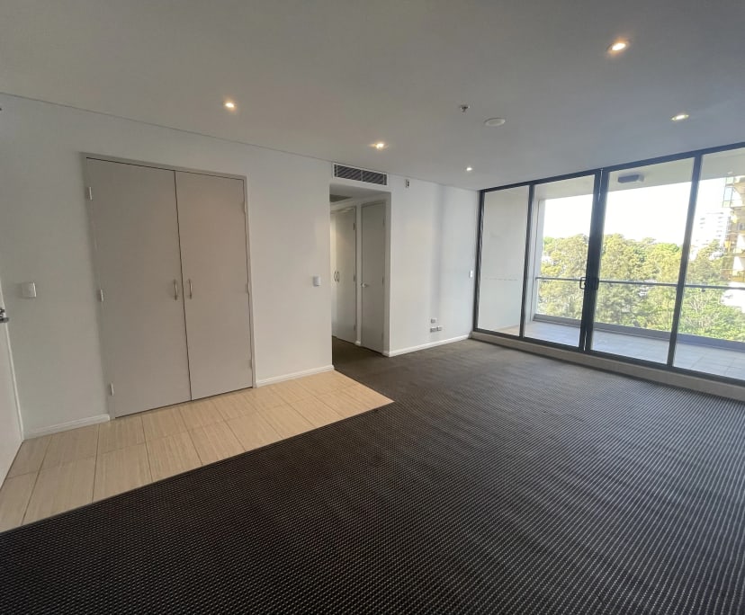 $1,080, Whole-property, 2 bathrooms, Zetland NSW 2017