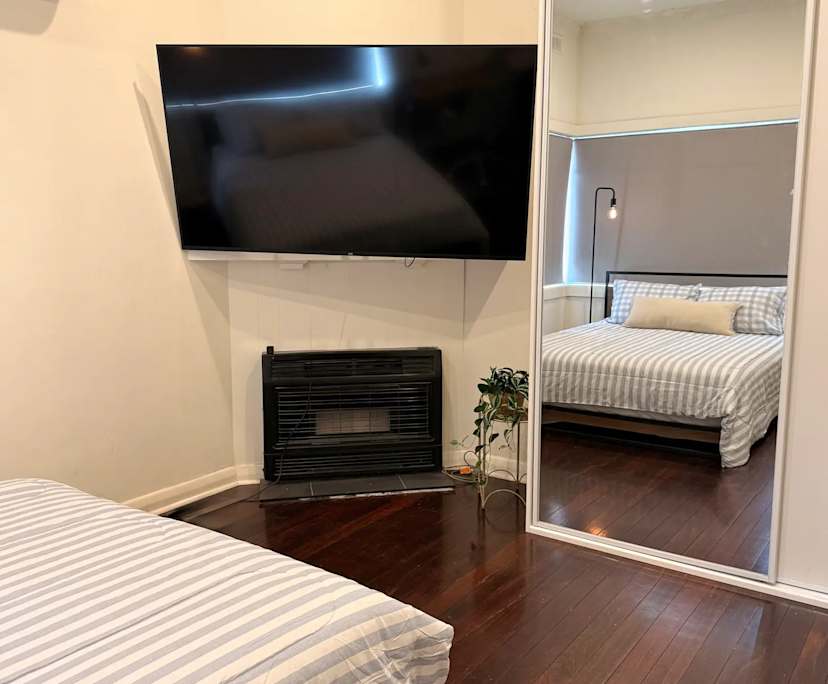 propertyImage