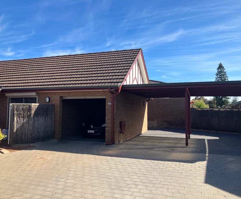 Room in a share house