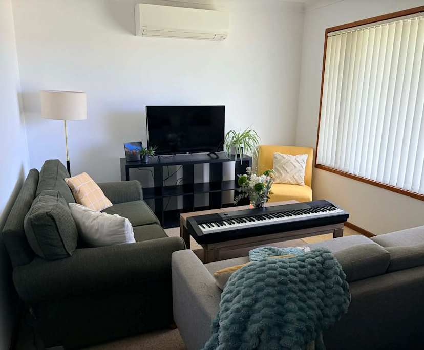 Unfurnished room in a share house