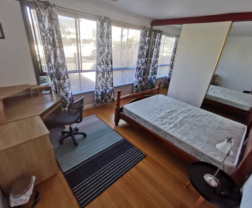 $170, Share-house, 4 bathrooms, Geelong West VIC 3218