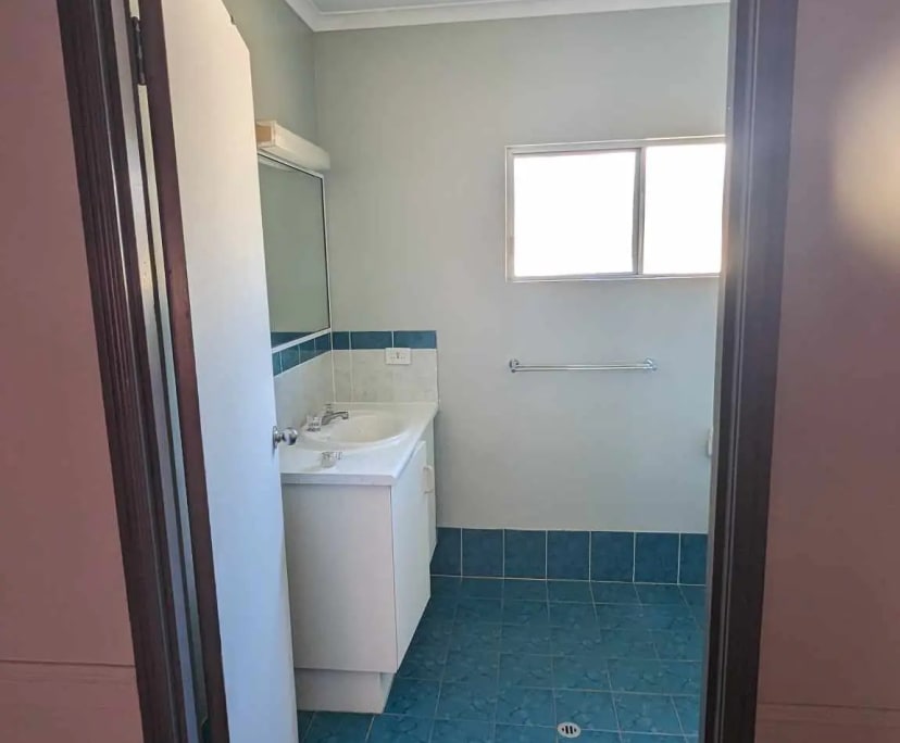 $450, Granny-flat, 1 bathroom, Bayview Heights QLD 4868