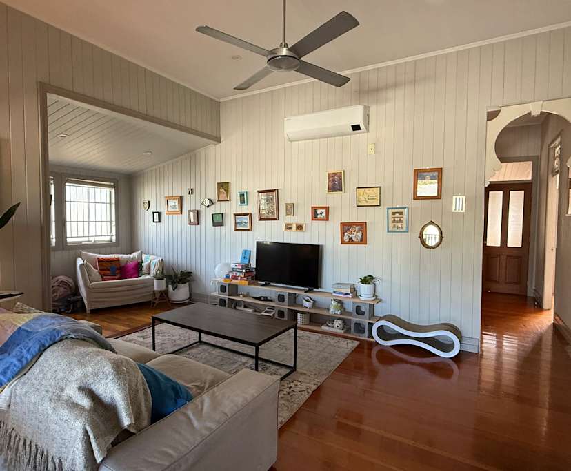 Unfurnished room in a share house
