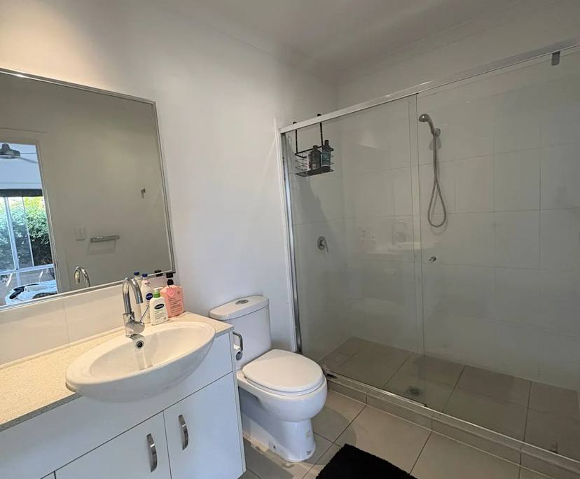 Room with ensuite in a share house