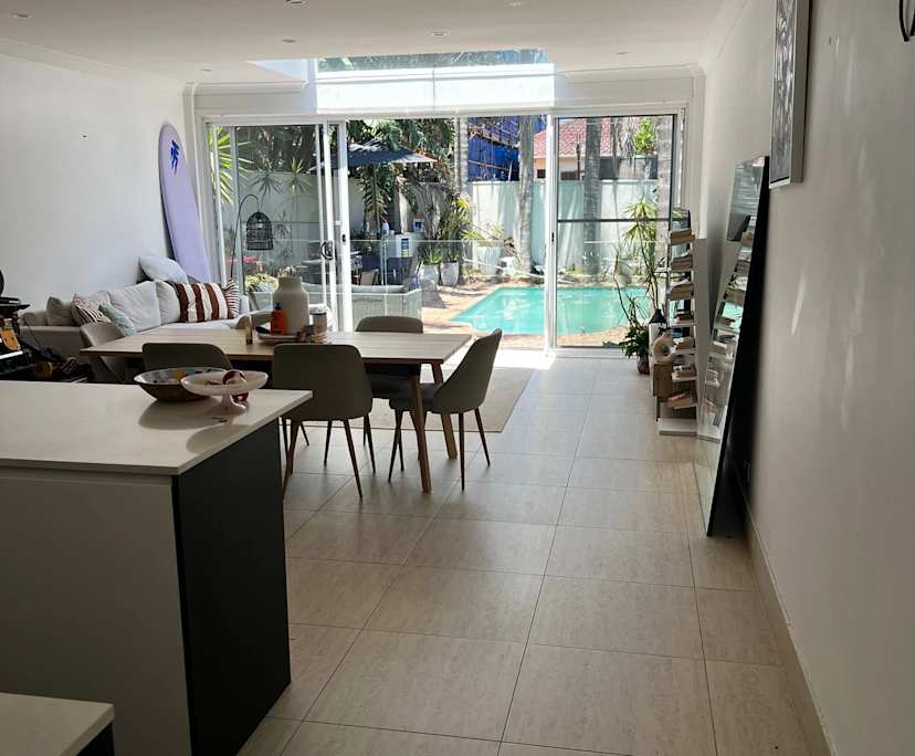 Room in a share house