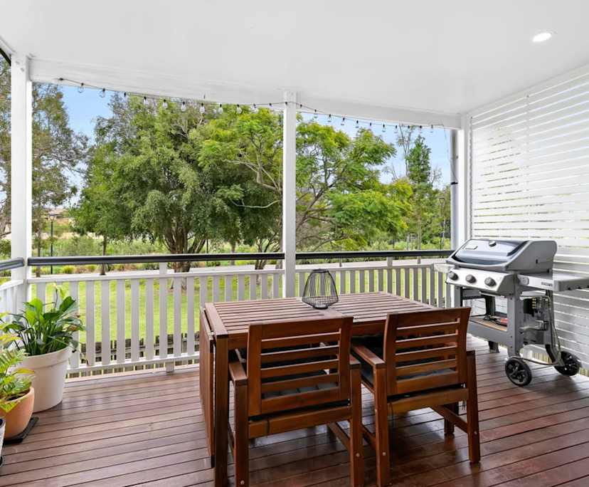 Unfurnished room in a share house
