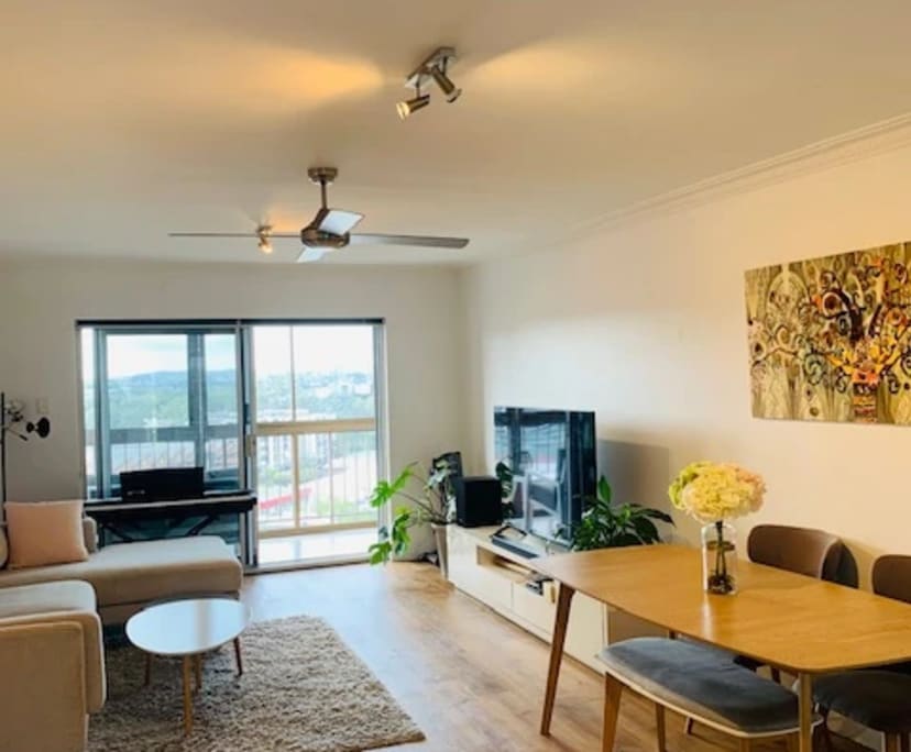 Room for Rent in Albion, Brisbane 350, Furnished,...