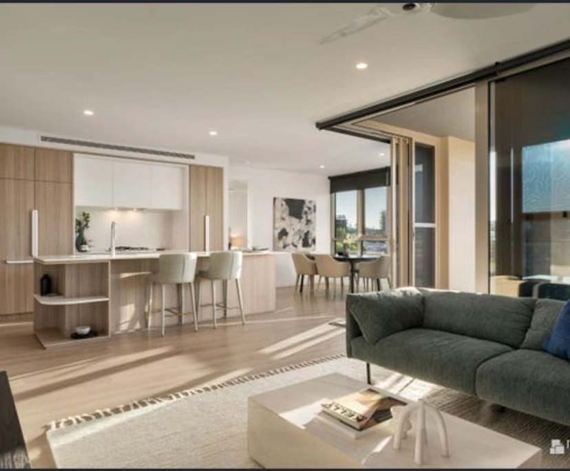 Unfurnished room with own bathroom