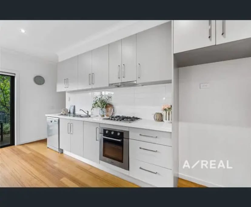 Unfurnished room with own bathroom