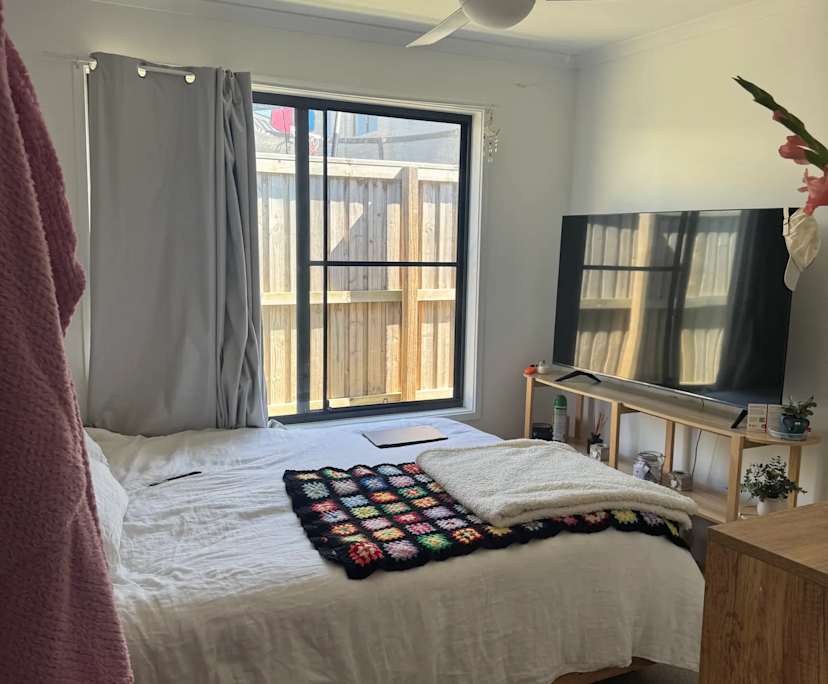 Unfurnished room in a share house