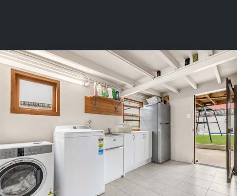 $380, Share-house, 4 bathrooms, Hendra QLD 4011