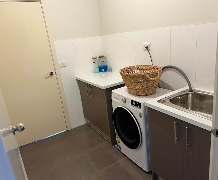 $160, Share-house, 2 rooms, Caroline Springs VIC 3023, Caroline Springs VIC 3023