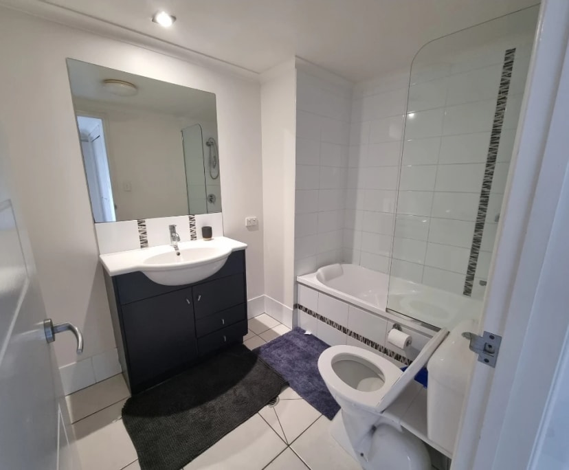 $300, Flatshare, 3 bathrooms, Bungalow QLD 4870
