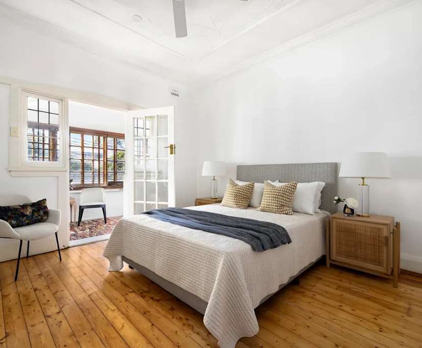 Whole property with 3 rooms for rent