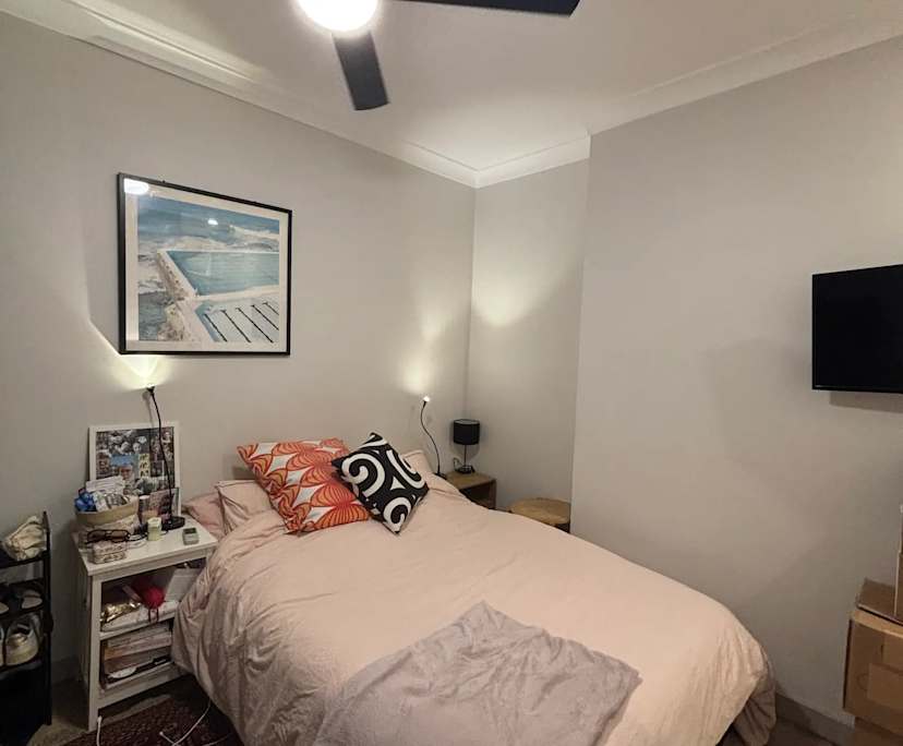 Furnished room studio flat for rent