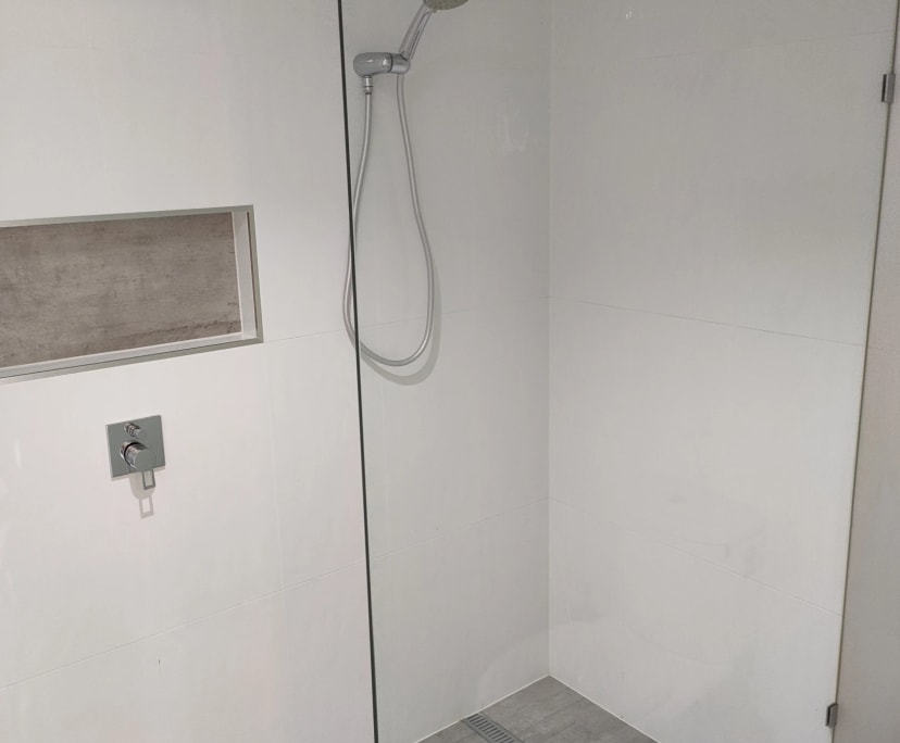 $340, Flatshare, 2 bathrooms, Labrador QLD 4215