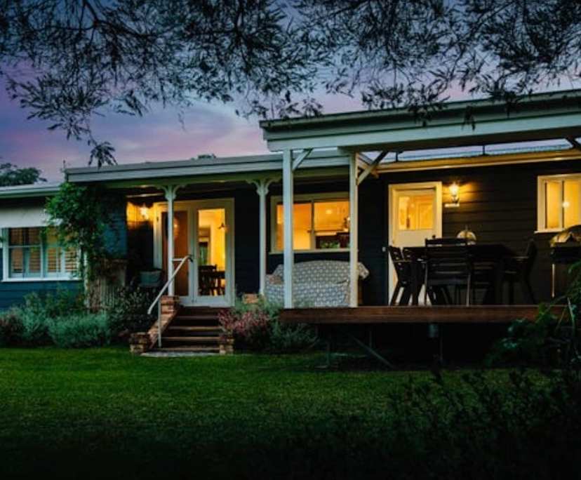 Whole property with 3 rooms for rent