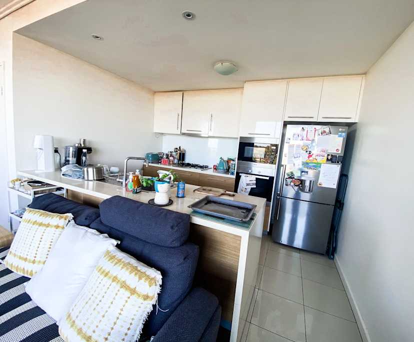 Unfurnished room with ensuite in a flatshare