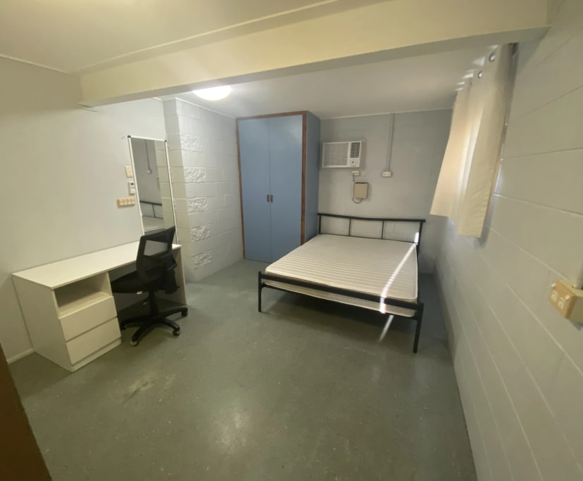 $225, Share-house, 6 bathrooms, Douglas QLD 4814