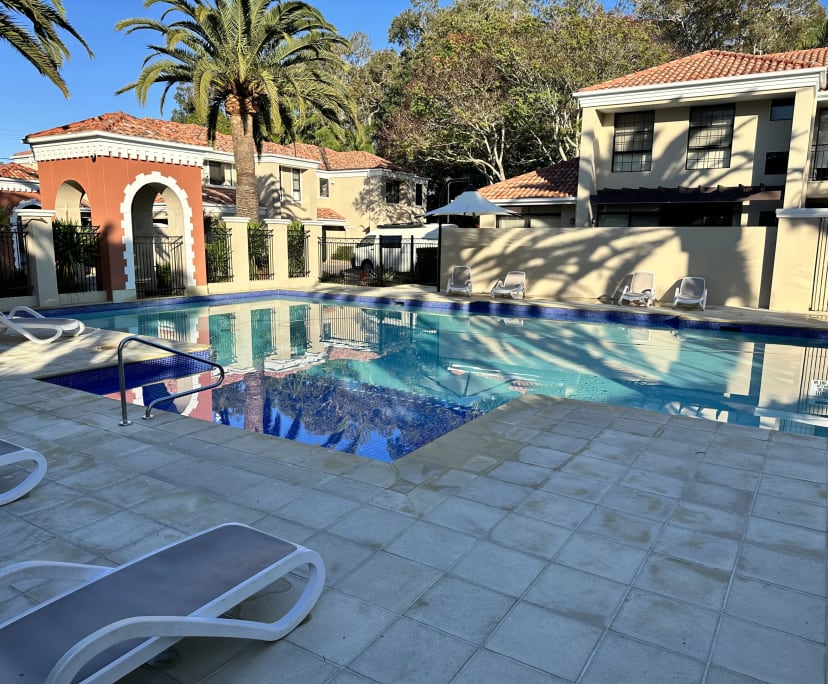 $320, Share-house, 3 bathrooms, Surfers Paradise QLD 4217