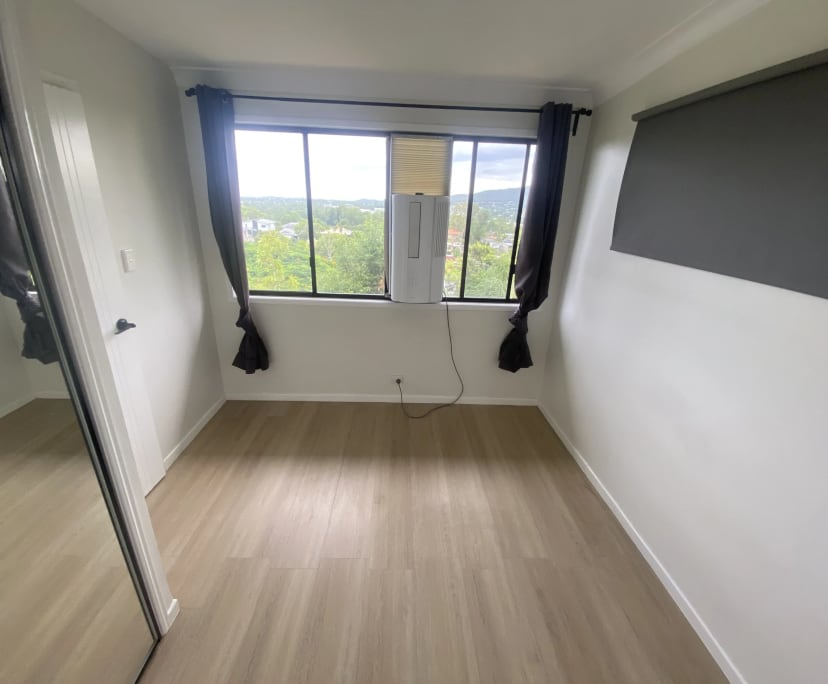 $250, Share-house, 3 bathrooms, Everton Park QLD 4053