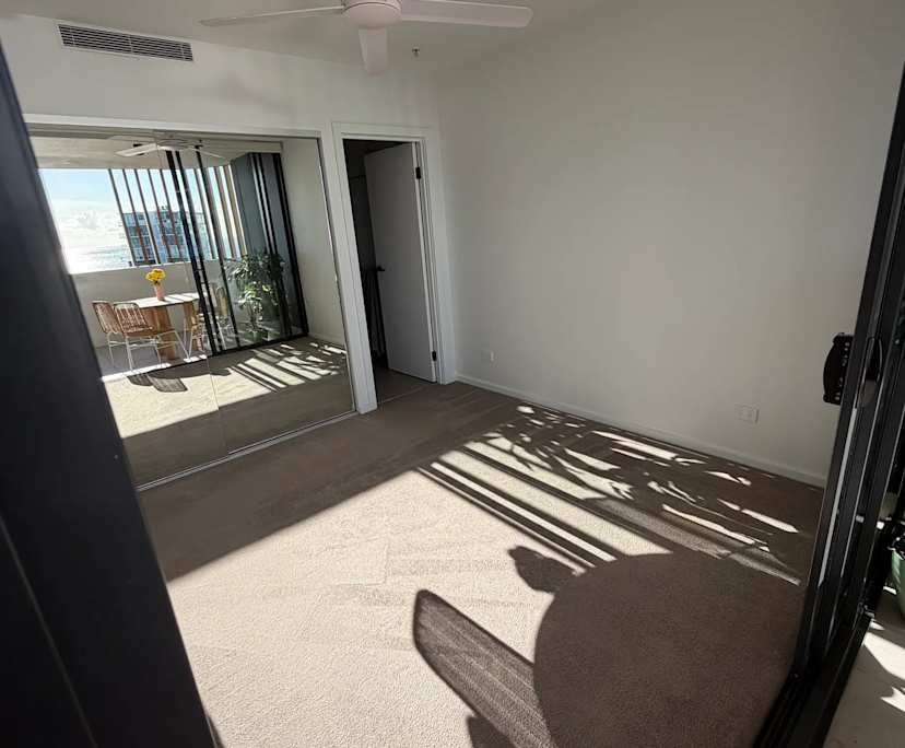 Room for Rent in Palm Beach, Gold Coast | $500, Furn... | Flatmates.com.au