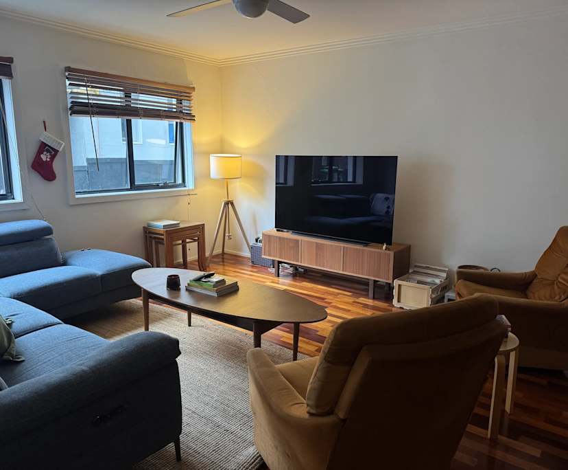 Unfurnished room with own bathroom