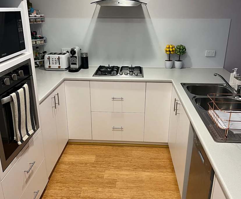 $350, Share-house, 2 bathrooms, Doubleview WA 6018