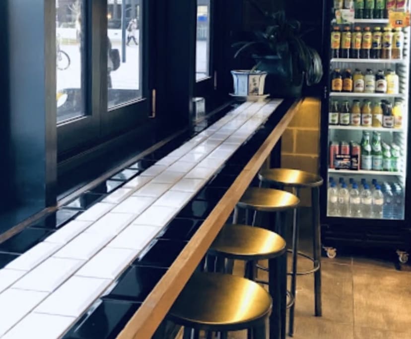 $650, 1-bed, 1 bathroom, Wolli Creek NSW 2205