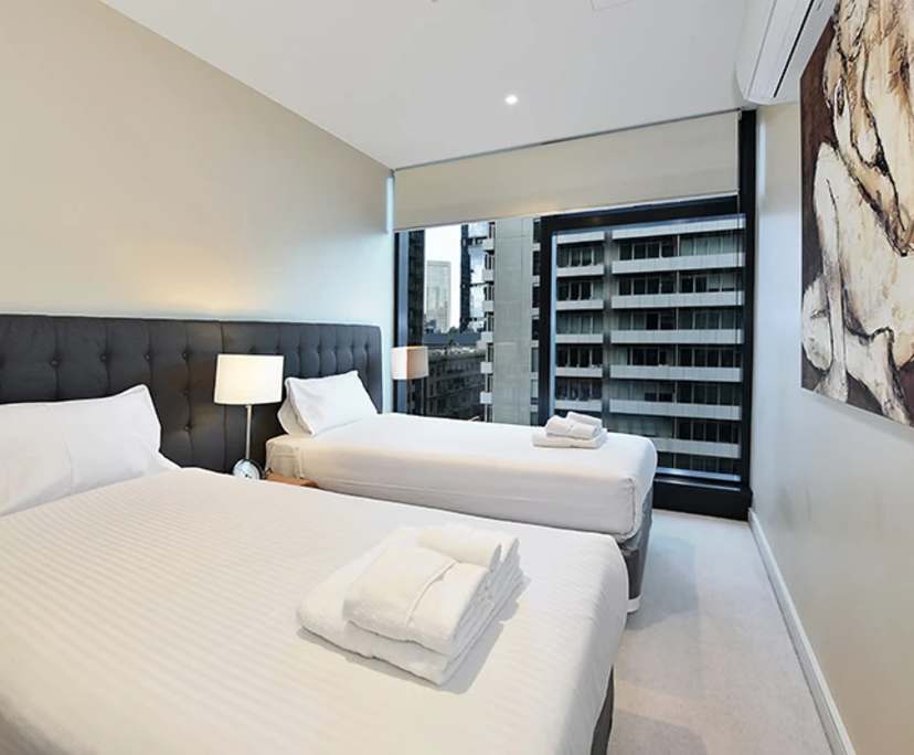 $1,075, Whole-property, 2 bathrooms, West Melbourne VIC 3000